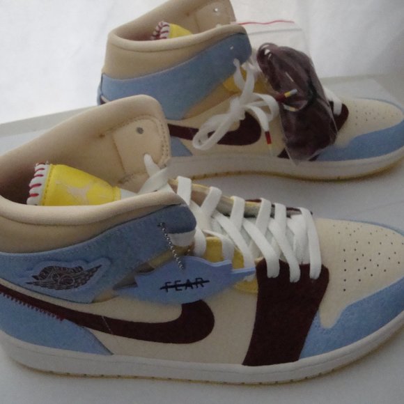 Jordan 1 Mid SE x Maison Chateau Rouge Fearless 2019 main image 7